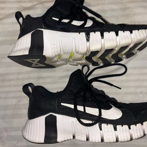 Good condition Nike Metcons 3